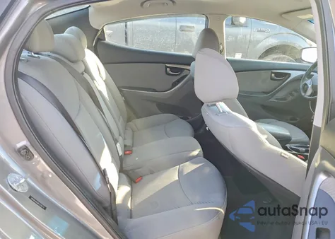 2013 Hyundai Elantra Gls z USA, uszkodzony, nr VIN 5NPDH4AE8DH325273